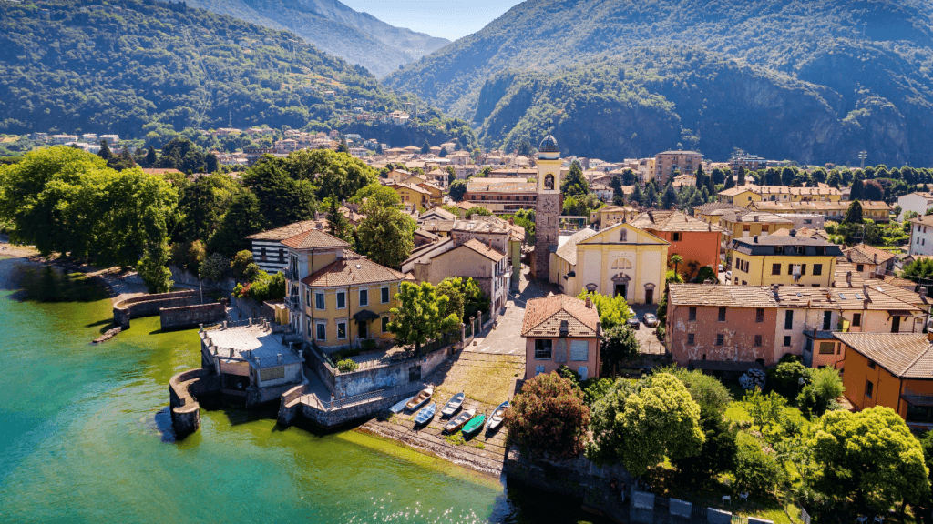 TOUR PIANELLO DEL LARIO