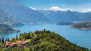 Shared Lake Como tour from Bellagio: iconic villages and legendary villas