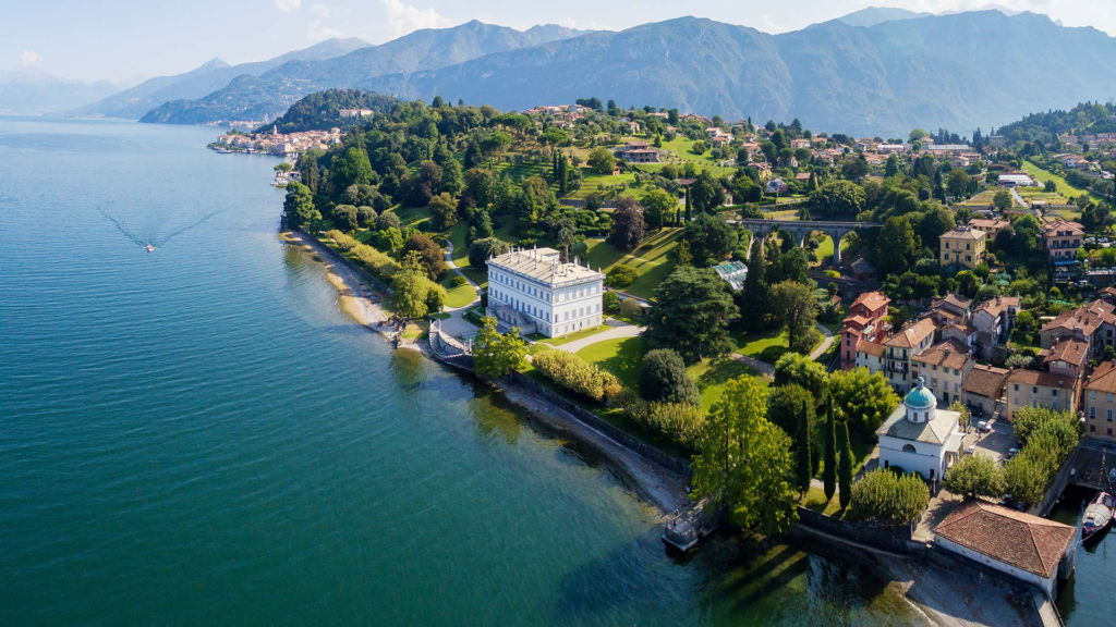 Shared Lake Como tour from Bellagio: iconic villages and legendary villas