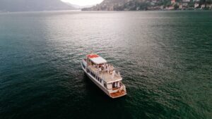 FESTA IN BARCA PRIVATA – PARTENZA DA TREMEZZO