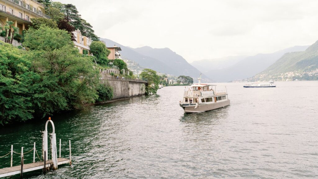 FESTA IN BARCA PRIVATA – PARTENZA DA TREMEZZO